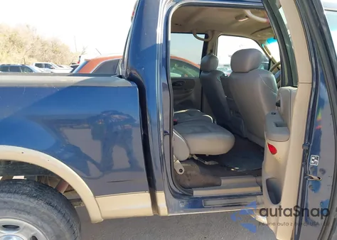 2002 Ford F-150 Lariat/Xlt z USA, uszkodzony, nr VIN 1FTRW08LX2KC06907